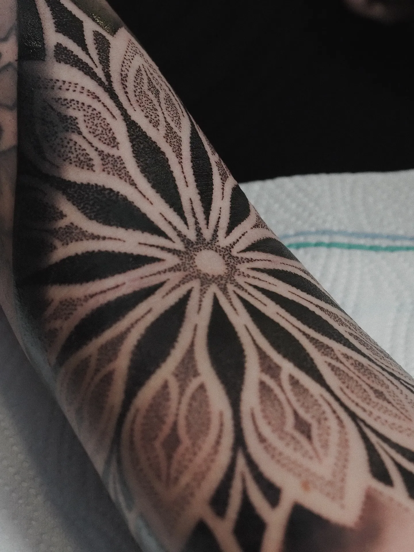 Ornamental & Mandala-Tattoo