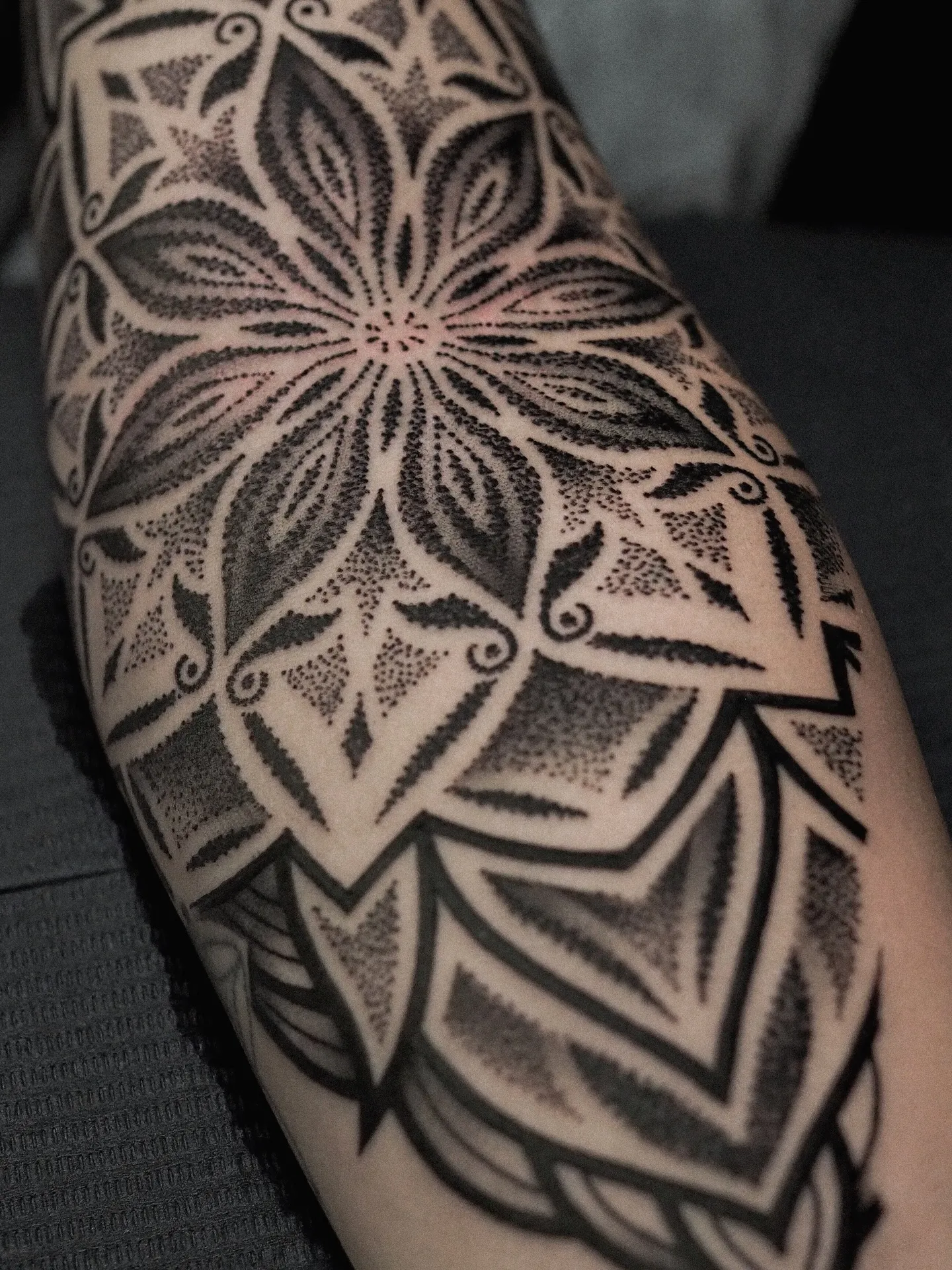 Ornamental & Mandala-Tattoo